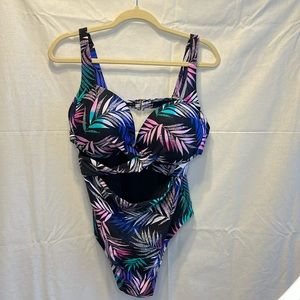 Swimsuits For All One Piece Cutout Tropical Wire Padded Swimsuit Size 20 NWT